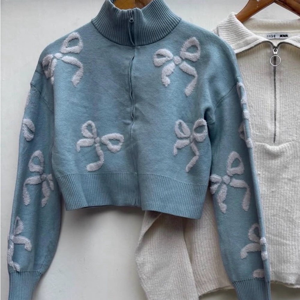 SO Light Blue Turtleneck with Bow Details